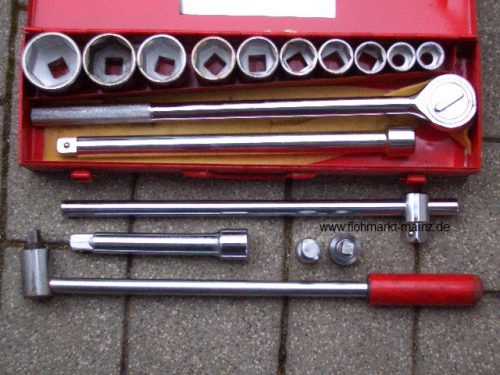 Nuss-Kasten-7950b